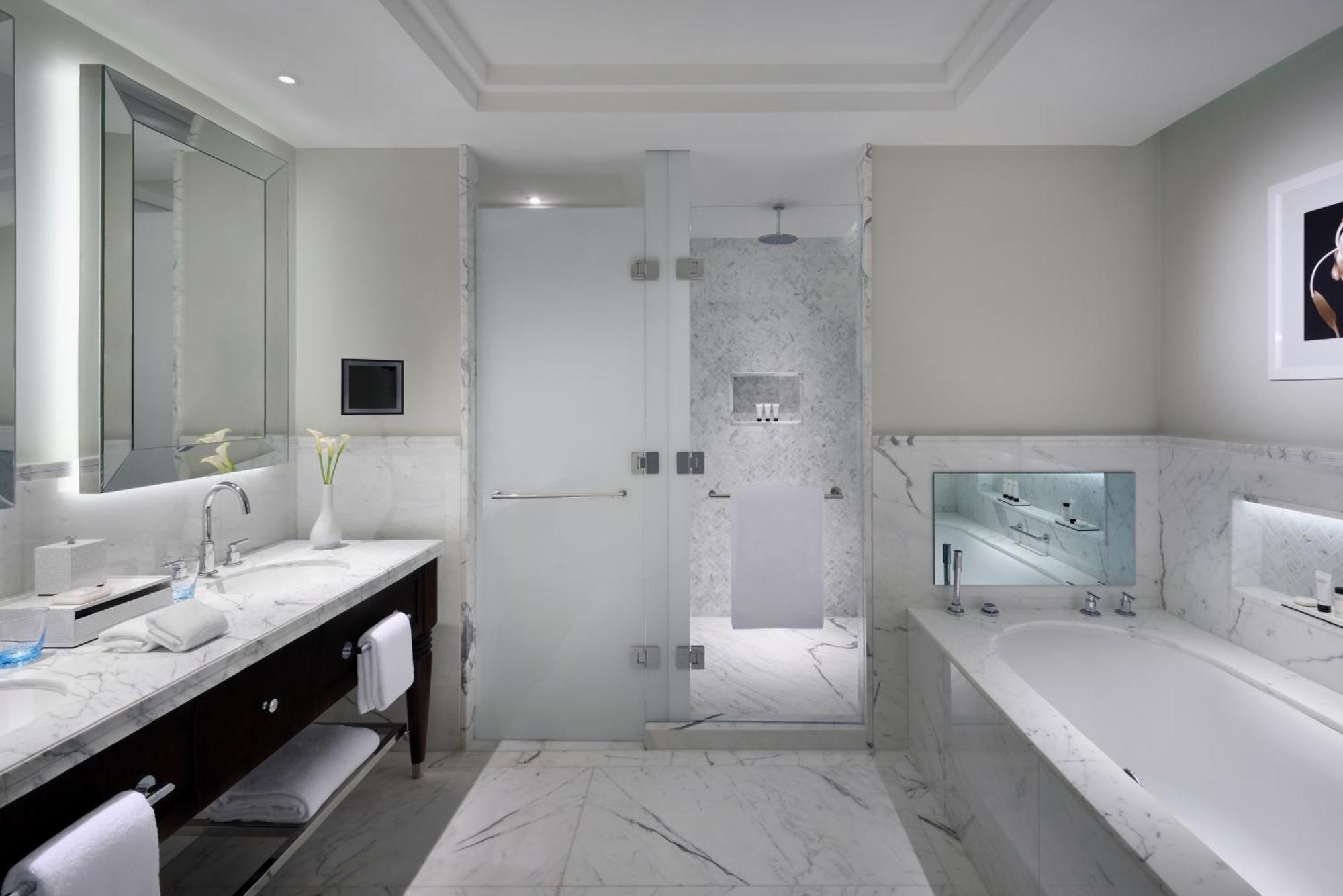 Kempinski The Boulevard Dubai 5*