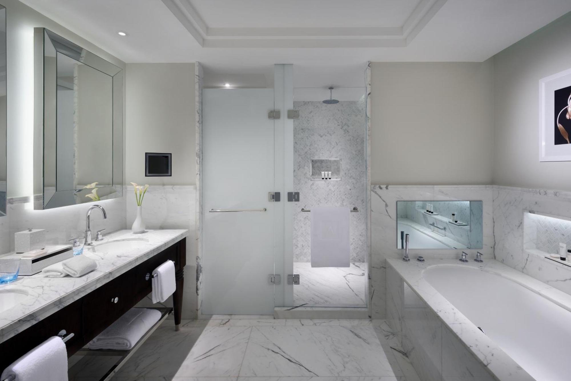 Kempinski The Boulevard Dubai 5*